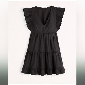 NWT Flutter Sleeve Black Trapeze Dress with Pockets